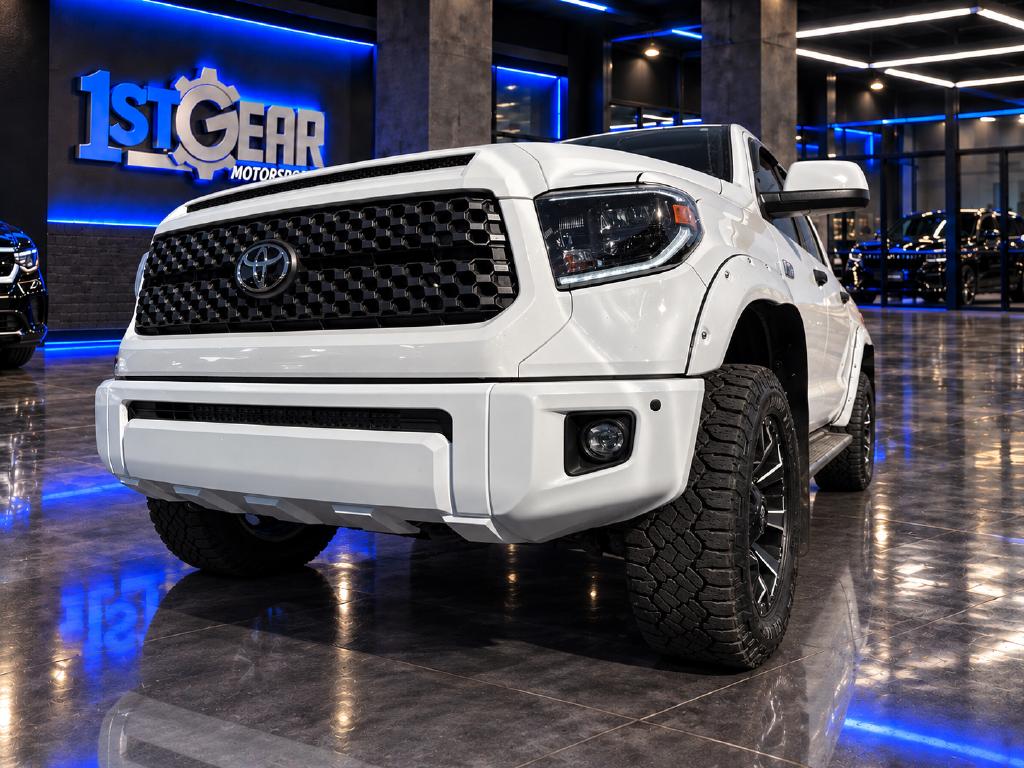Toyota Tundra photo 10