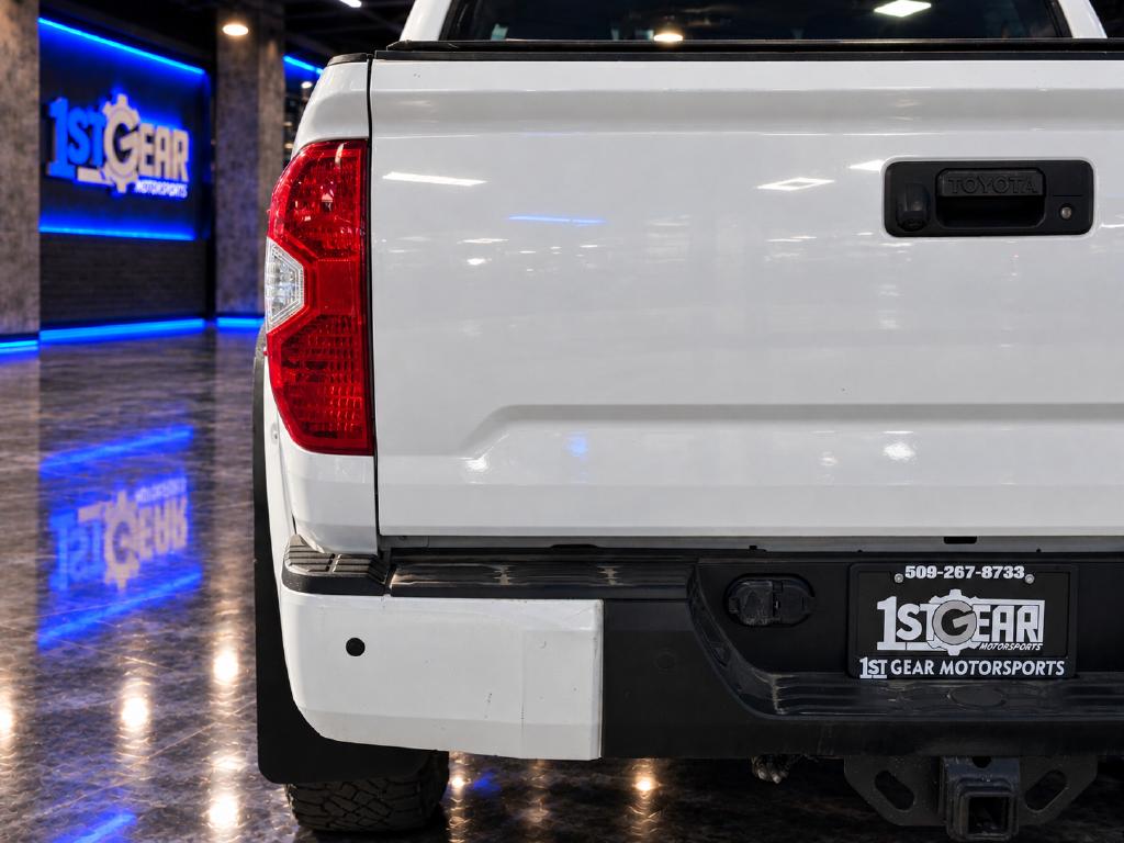 Toyota Tundra photo 13