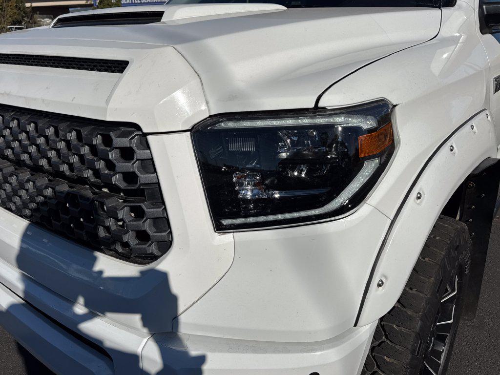 Toyota Tundra photo 16