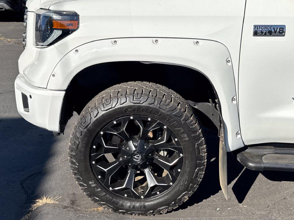 Toyota Tundra photo 19