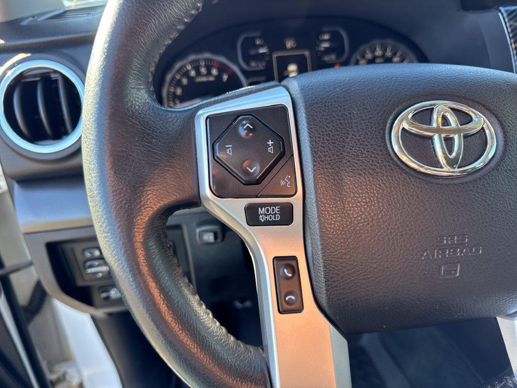 Toyota Tundra photo 24