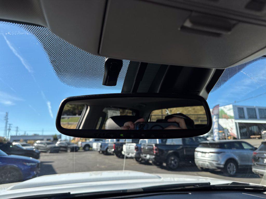 Toyota Tundra photo 30