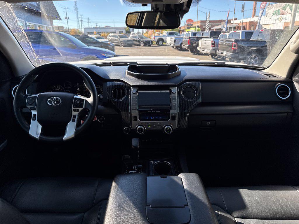 Toyota Tundra photo 35