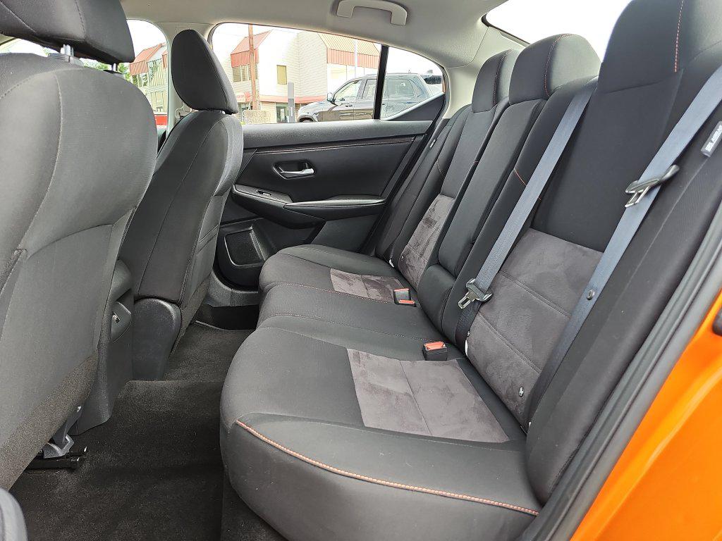 Nissan Sentra photo 31