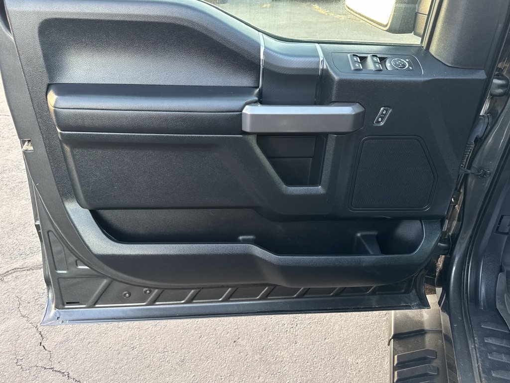 Ford F-150 photo 20