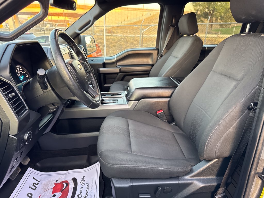Ford F-150 photo 22