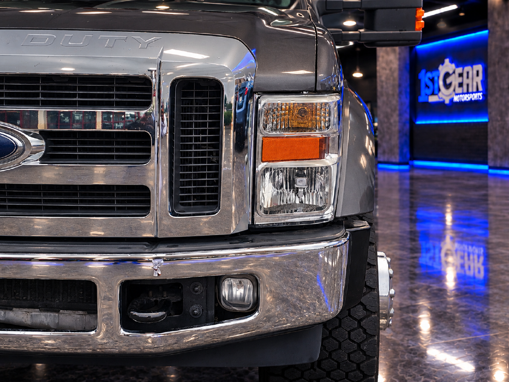 Ford F-450 photo 12