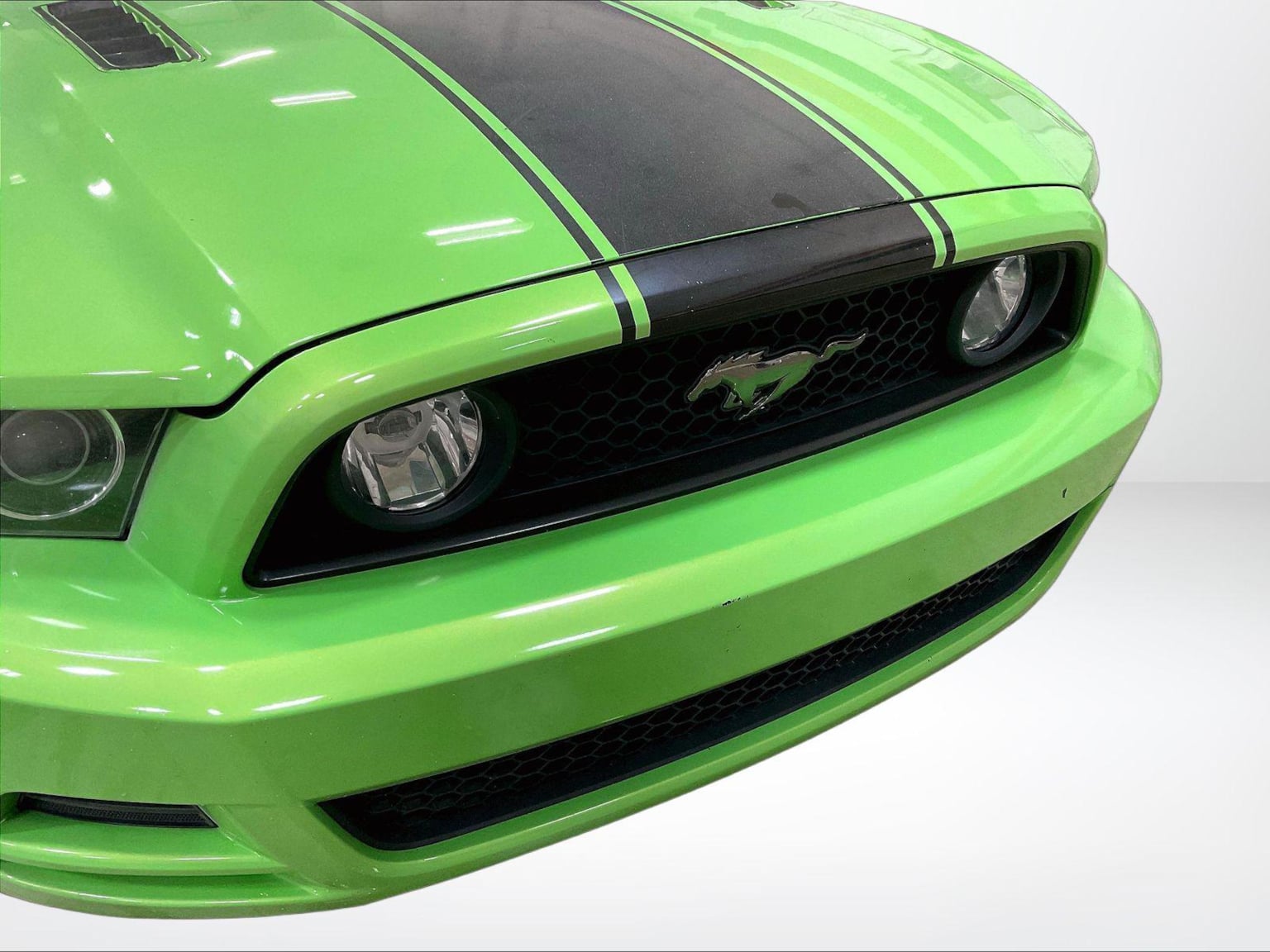 2013 Ford Mustang GT - Photo 23