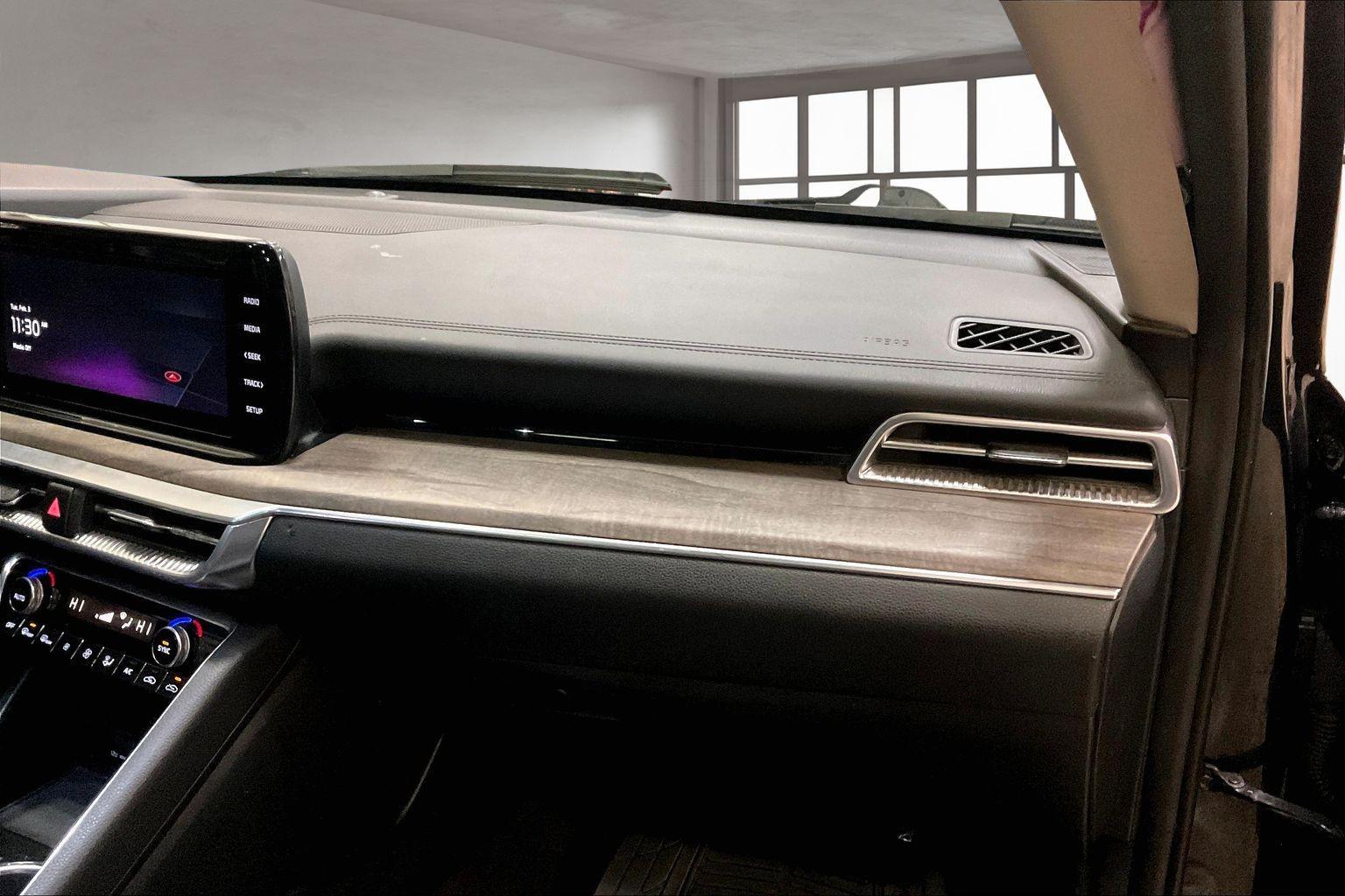 2023 Kia K5 EX - Photo 16