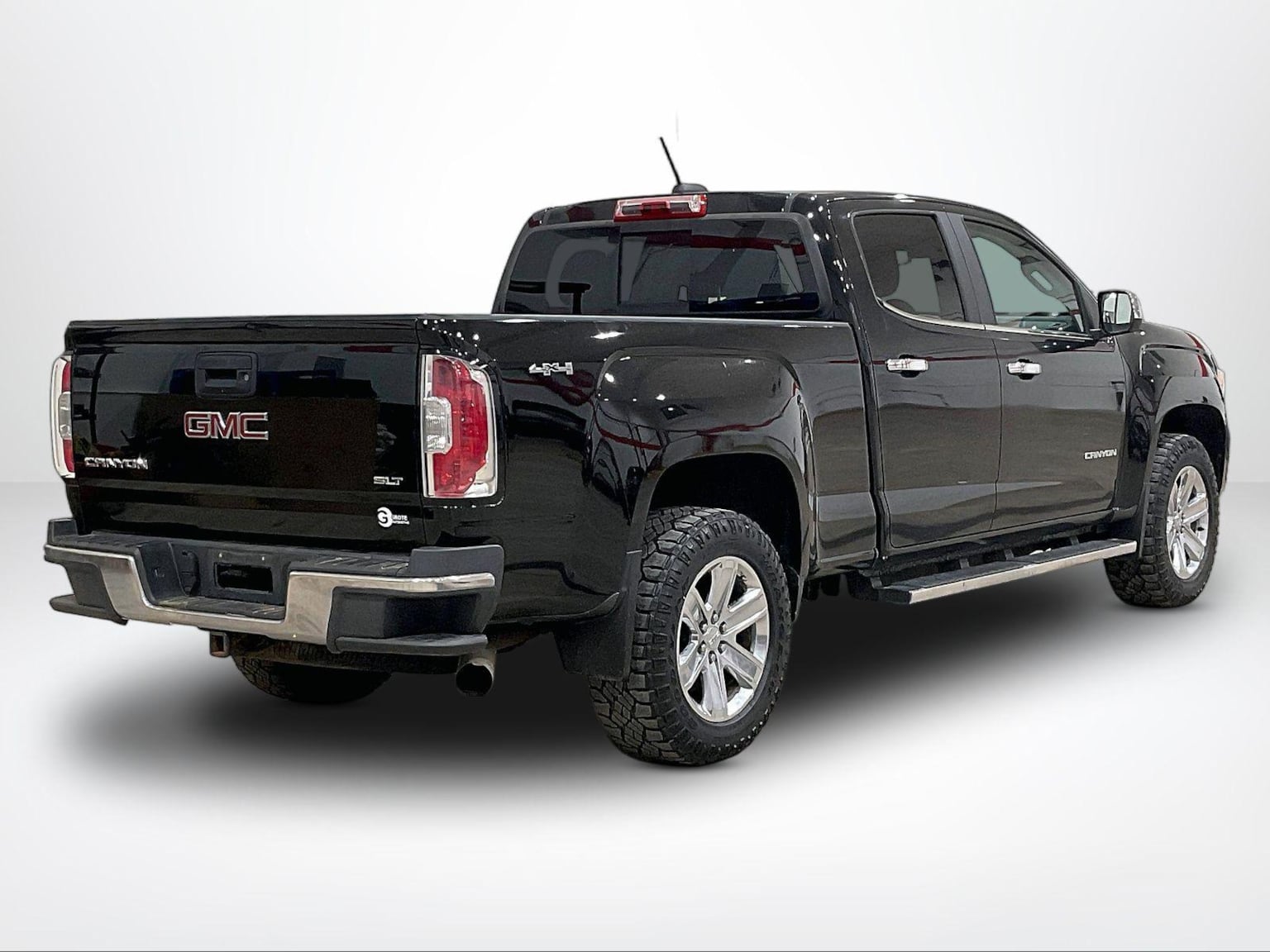 2016 GMC Canyon SLT - Photo 2