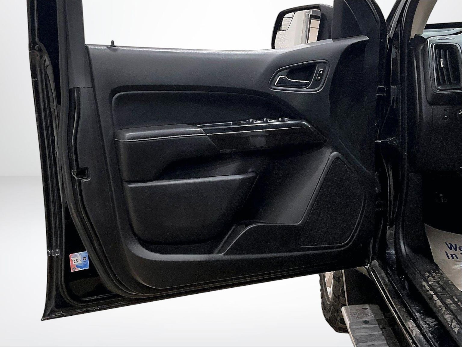 2016 GMC Canyon SLT - Photo 24