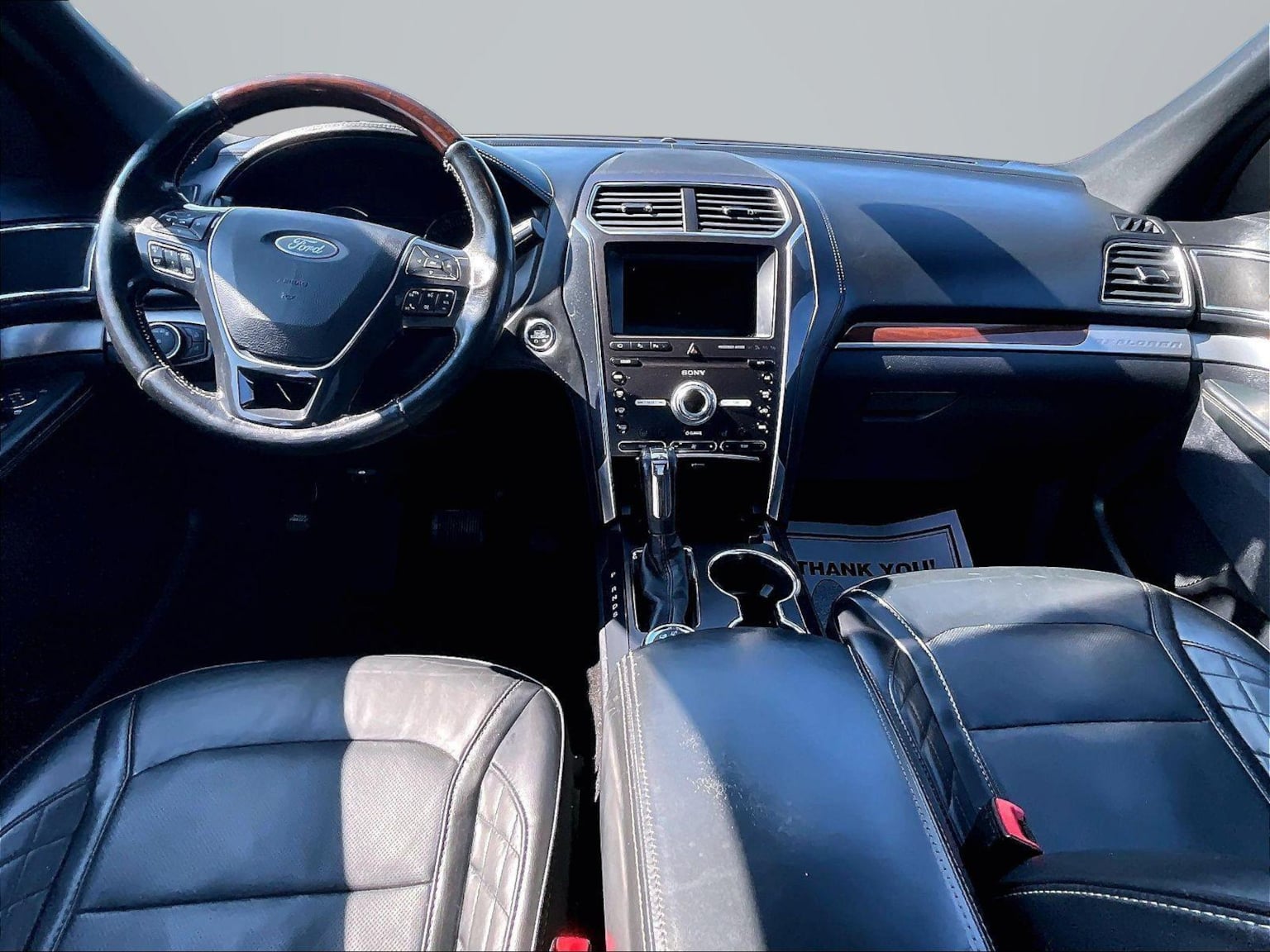 2019 Ford Explorer Platinum - Photo 16