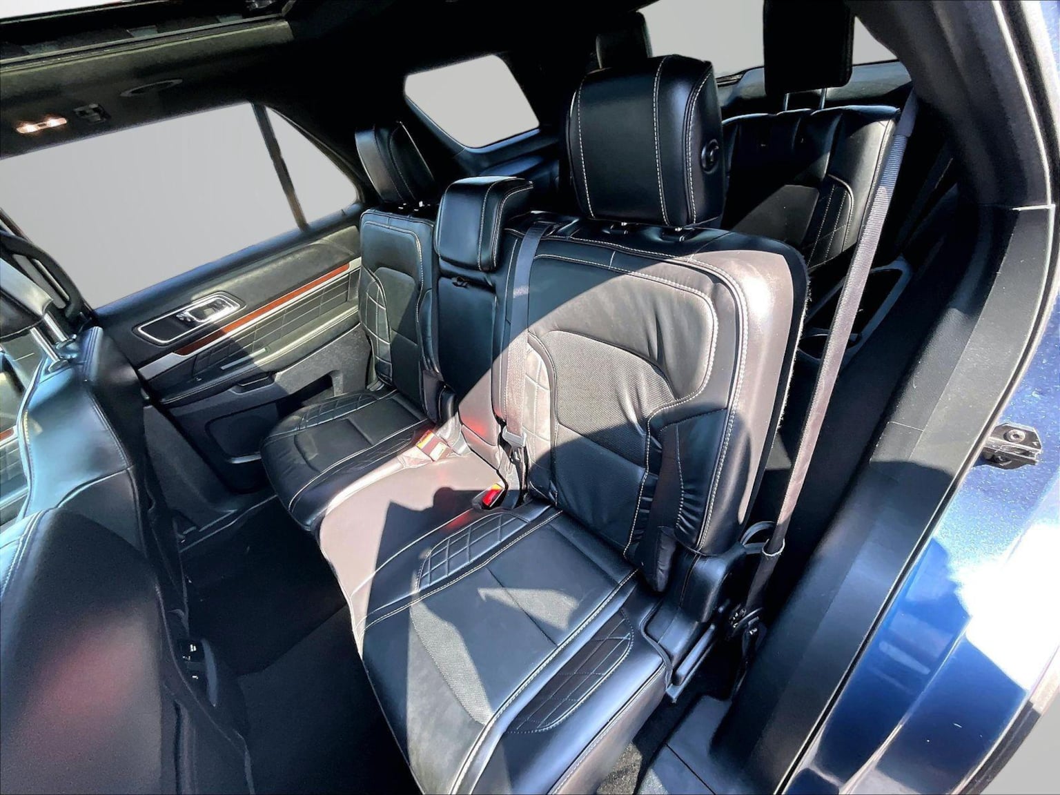 2019 Ford Explorer Platinum - Photo 26