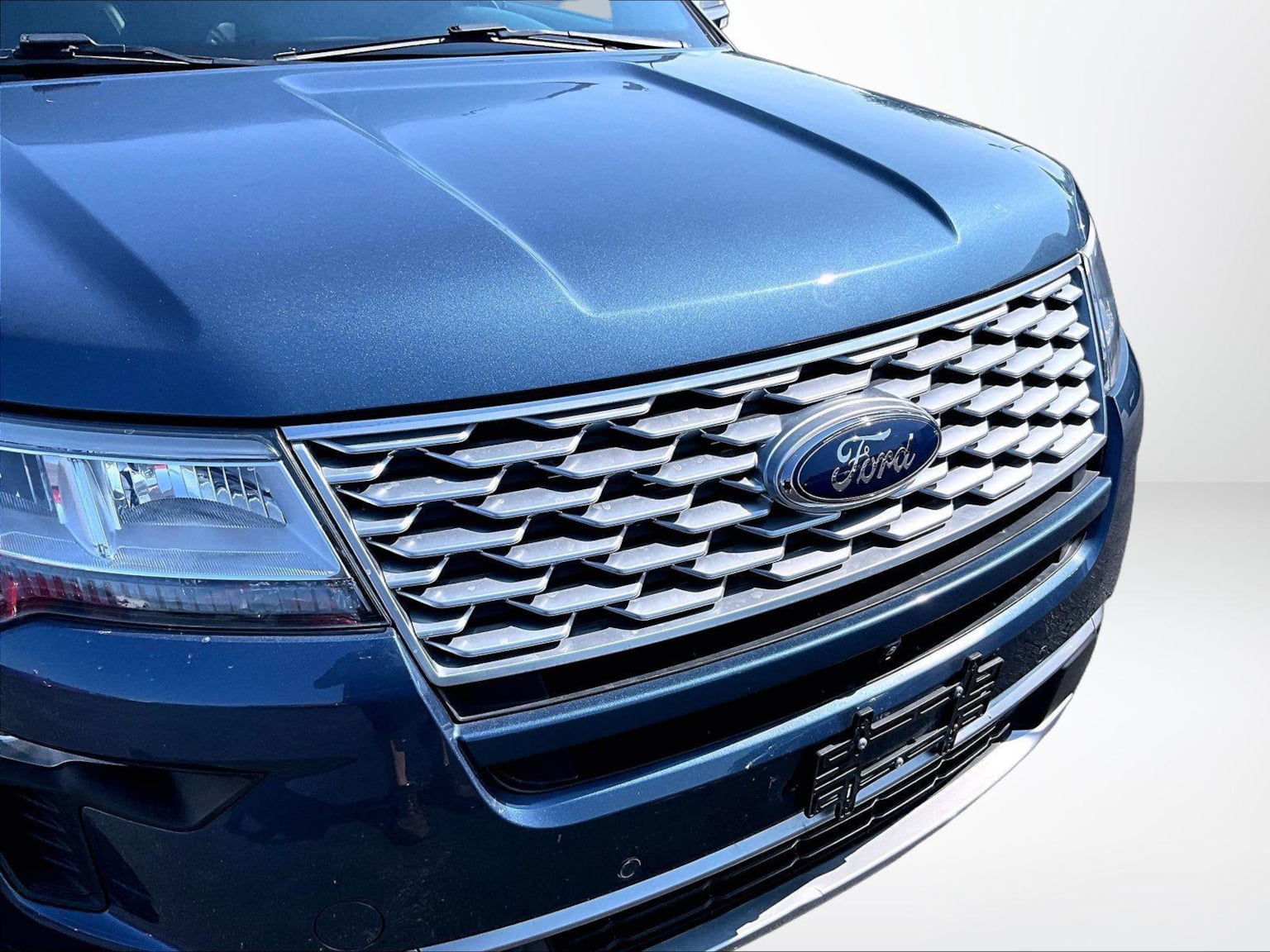 2019 Ford Explorer Platinum - Photo 29