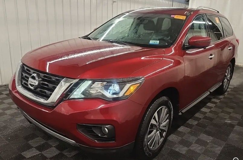 2020 Nissan Pathfinder SL 4WD's photo