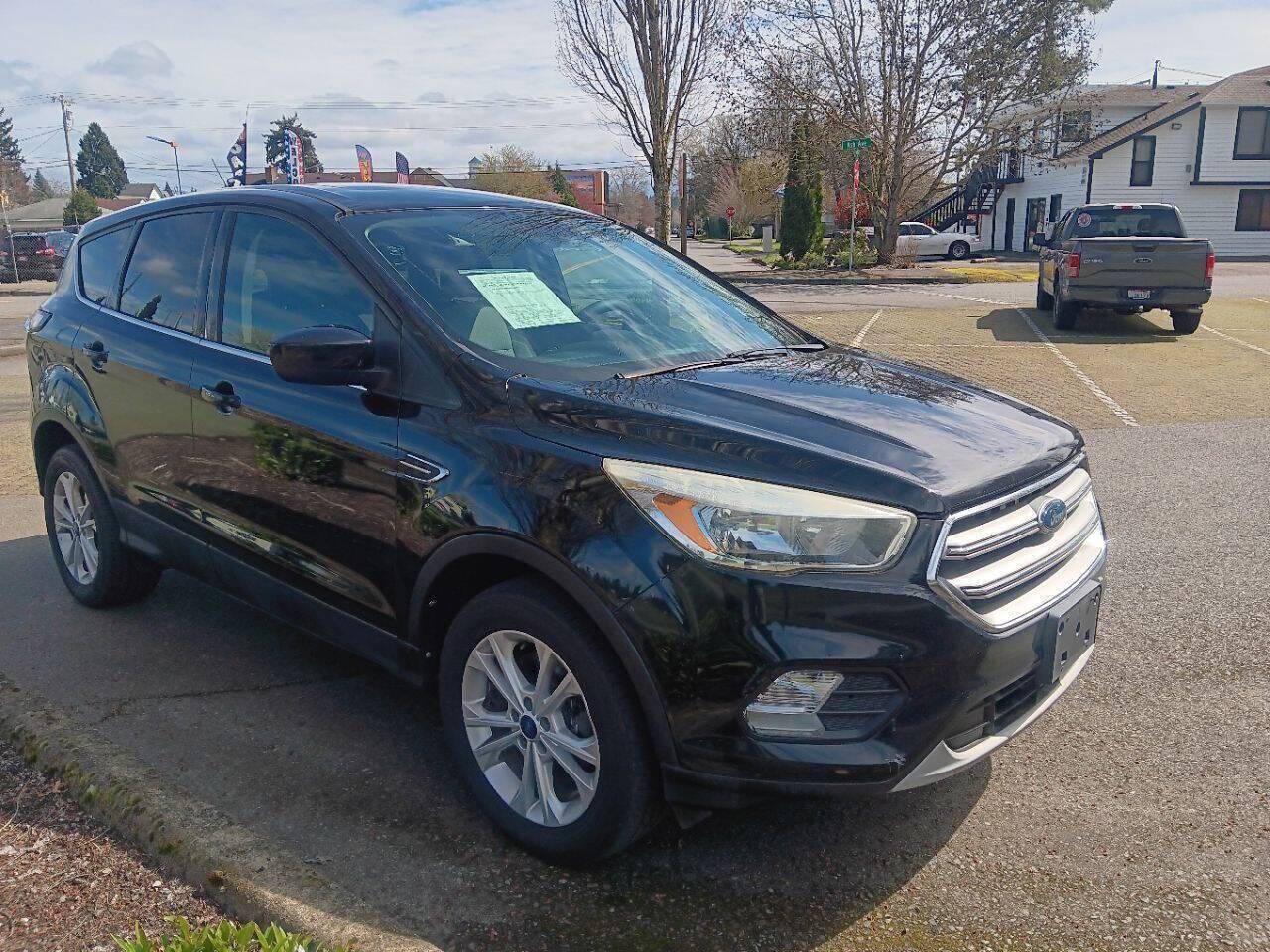 2017 Ford Escape SE - Photo 3