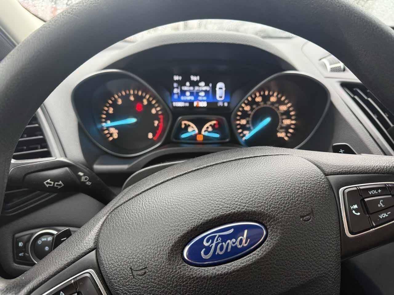 2017 Ford Escape SE - Photo 7