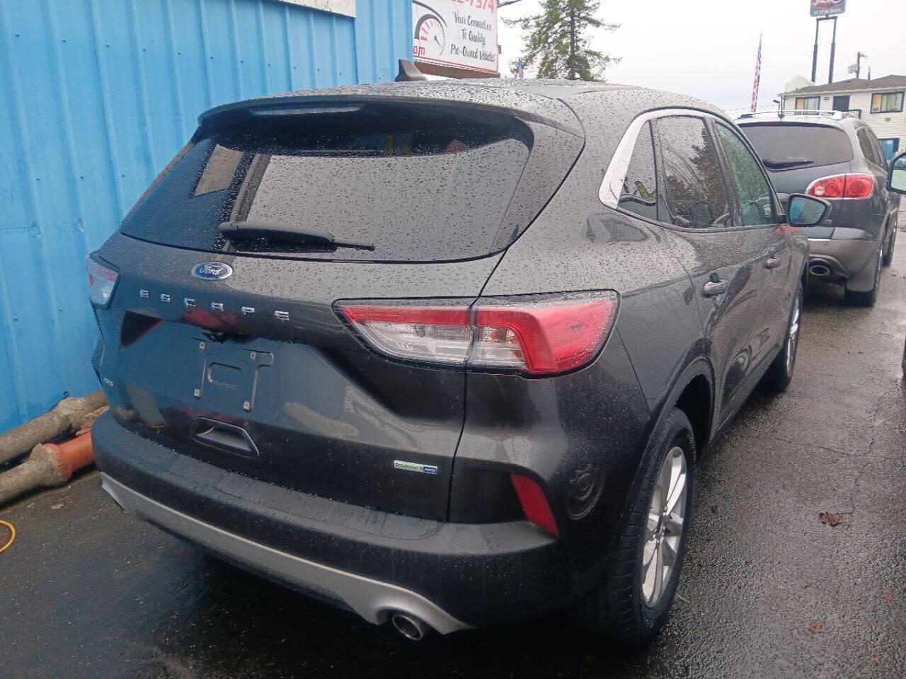 2020 Ford Escape SE - Photo 4