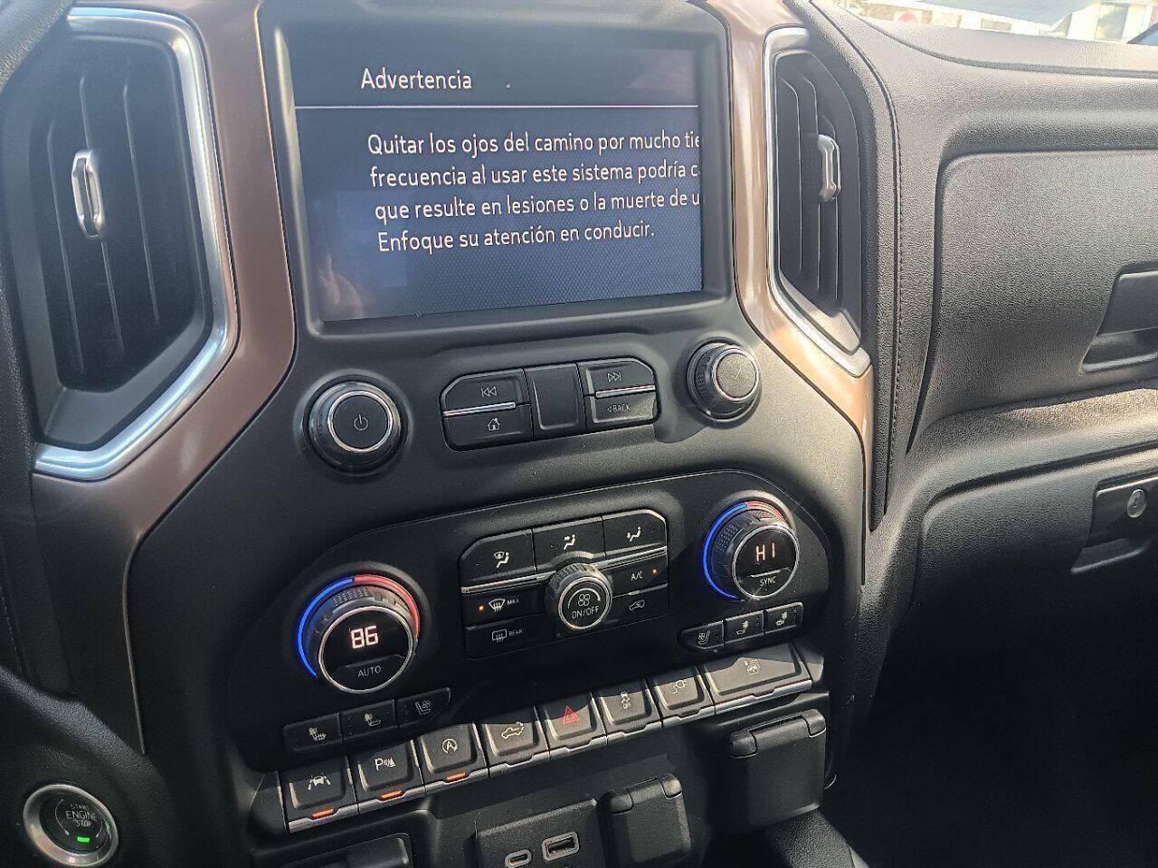 2019 Chevrolet Silverado 1500 High Country - Photo 13