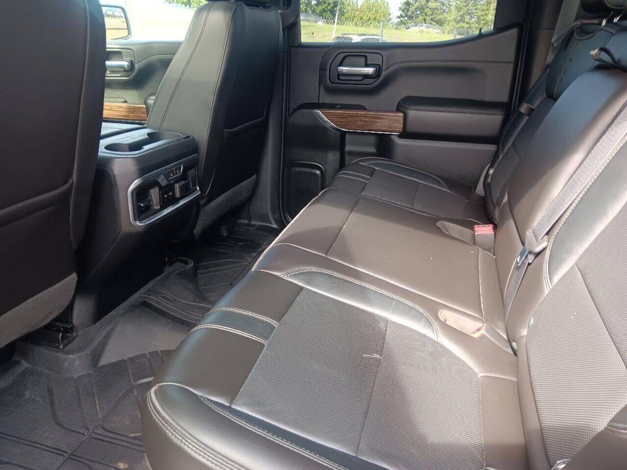2019 Chevrolet Silverado 1500 High Country - Photo 17