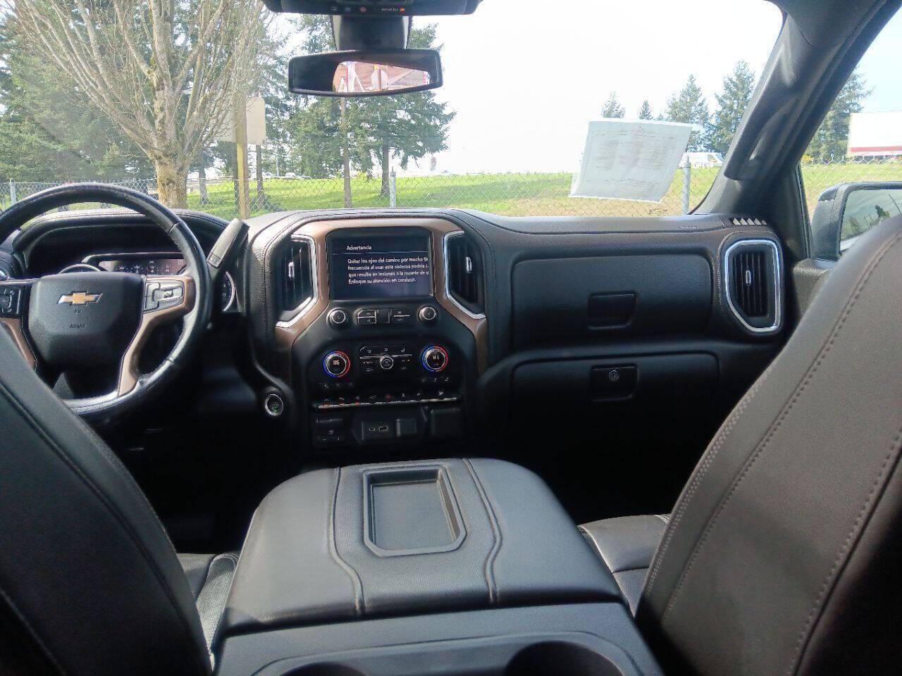 2019 Chevrolet Silverado 1500 High Country - Photo 18
