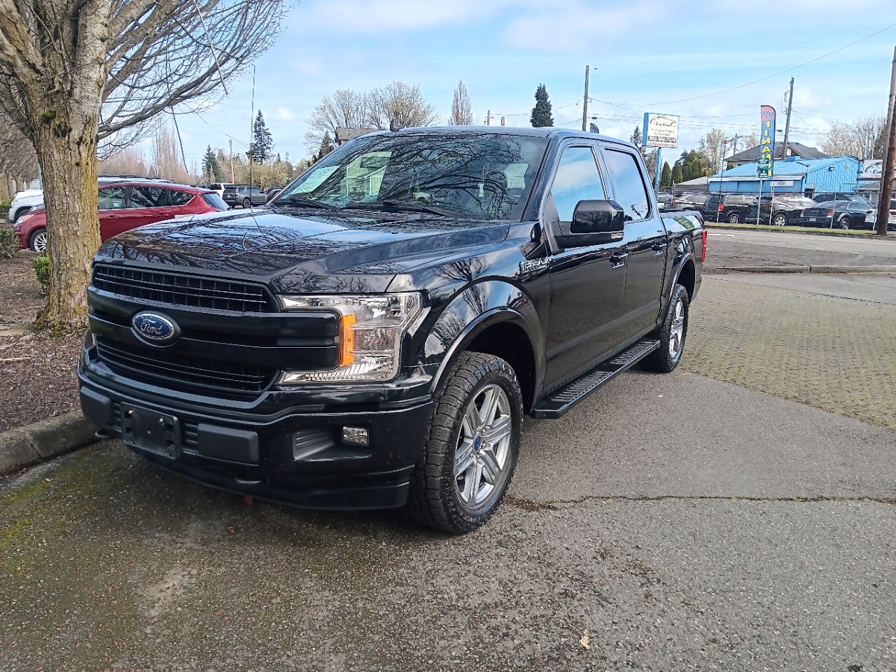 View vehicle photo 2