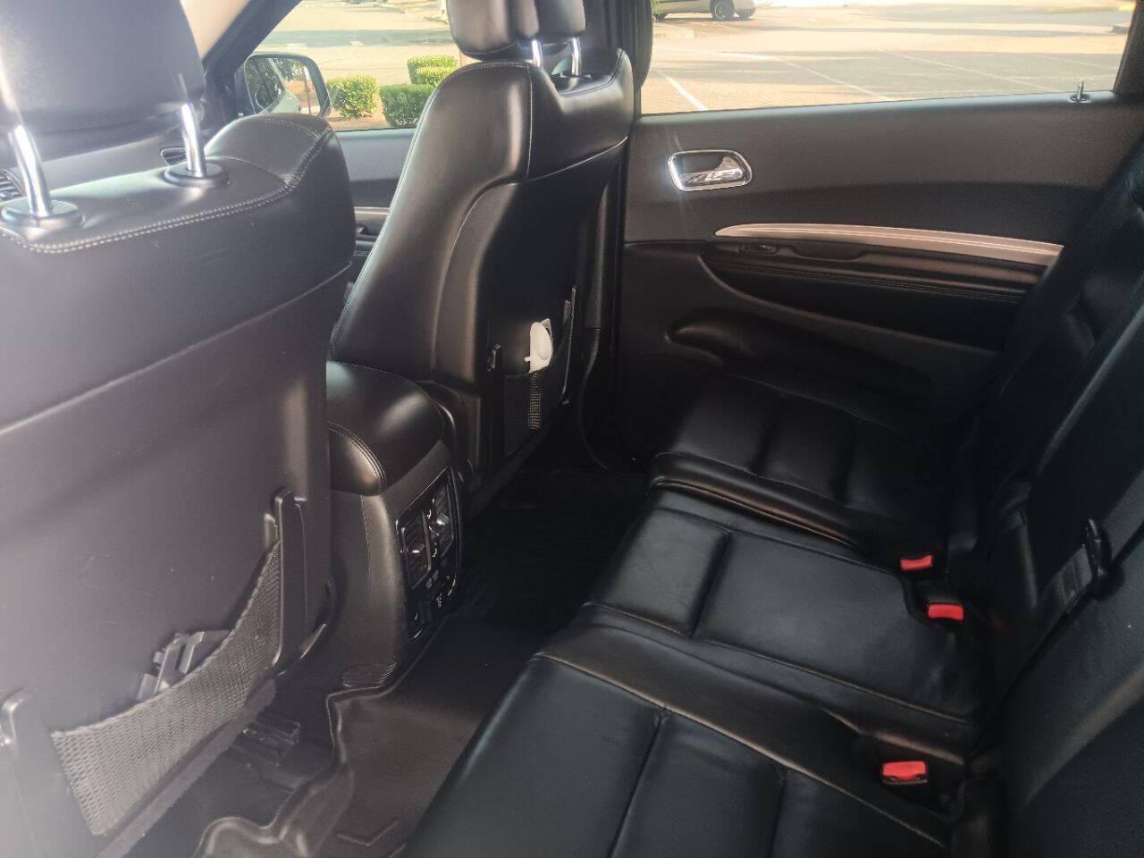 Photo 6 of this Dodge Durango