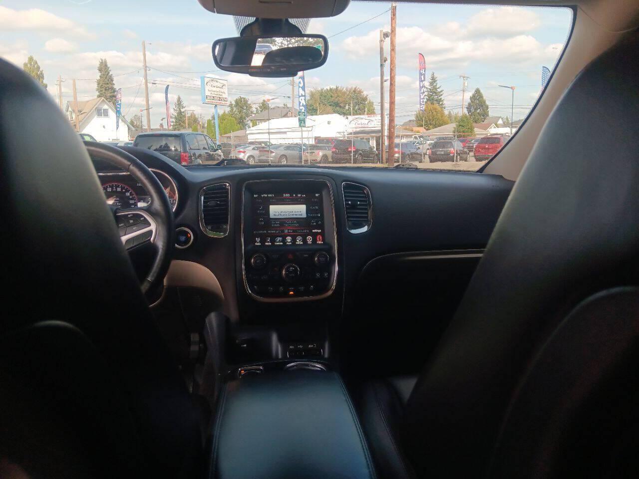 Photo 8 of this Dodge Durango