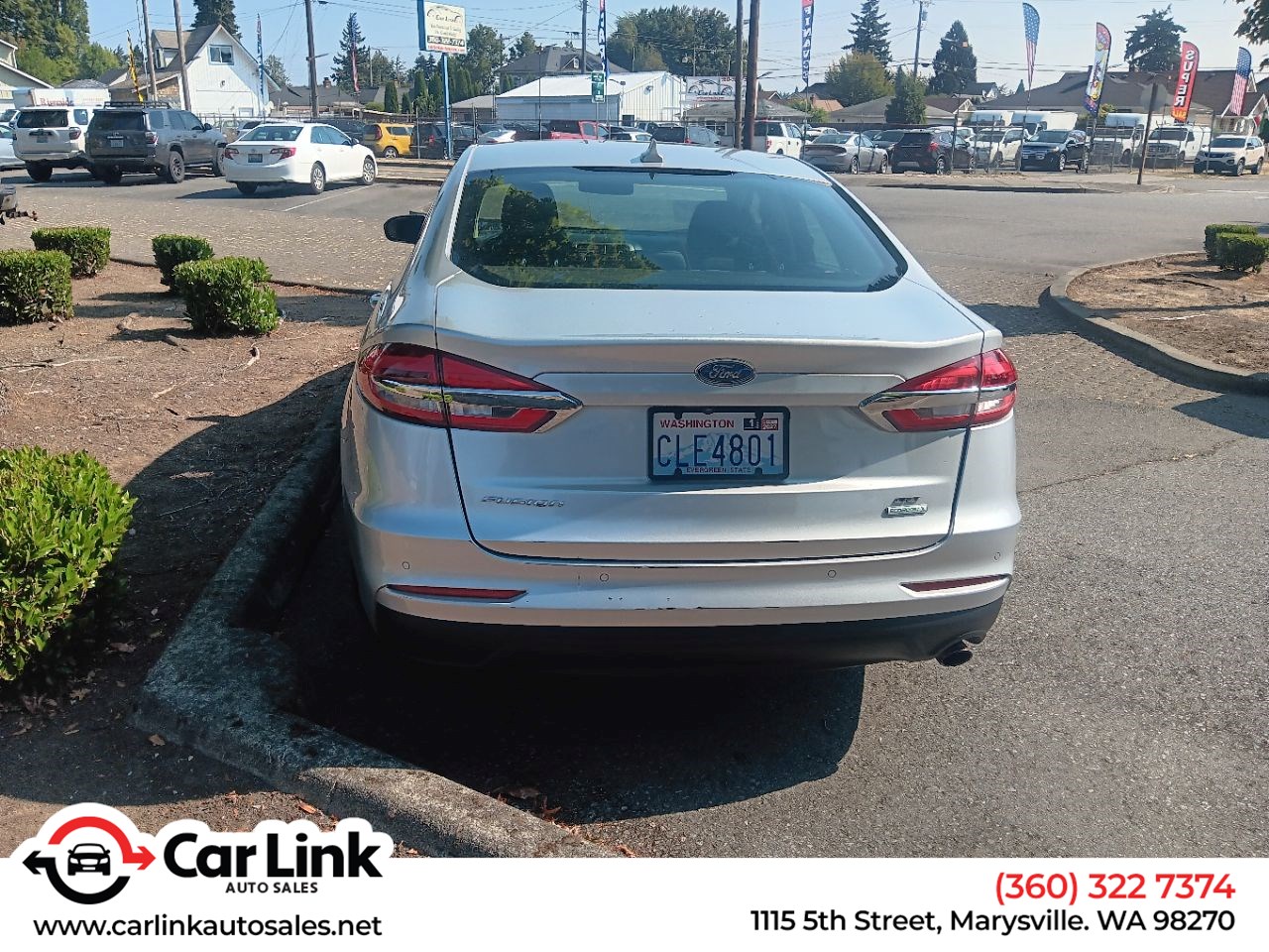 Ingot Silver Metallic 2019 Ford Fusion Sedan Front-Wheel Drive Automatic