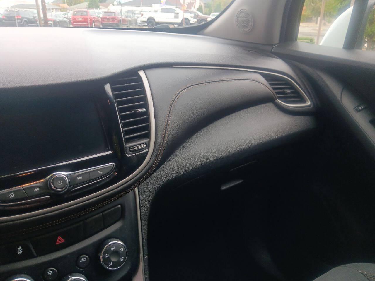 Photo 8 of this Chevrolet Trax