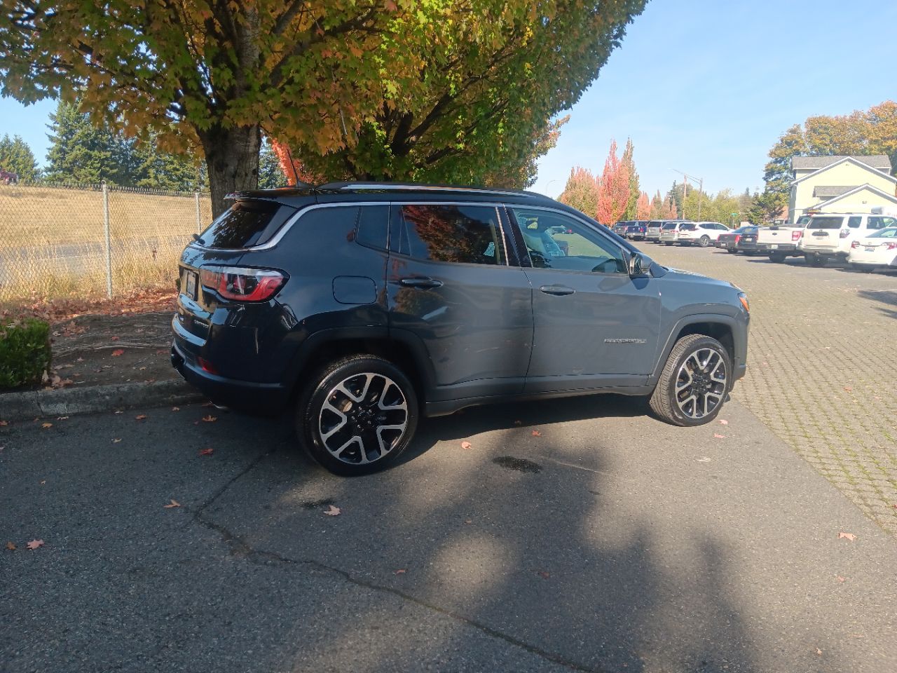 Photo 4 of this Jeep Compass