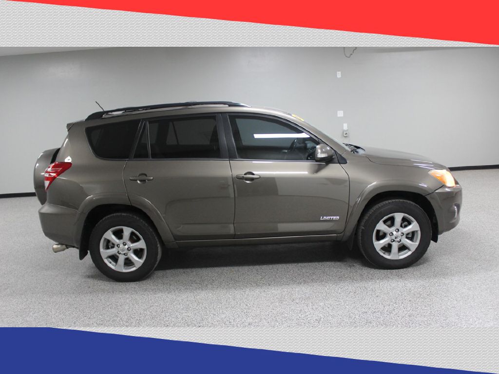 2011 Toyota RAV4 Limited photo 3