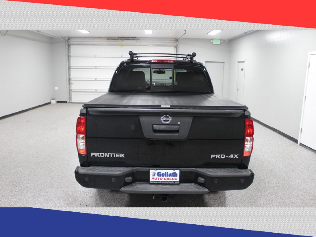 2014 Nissan Frontier PRO-4X photo 4