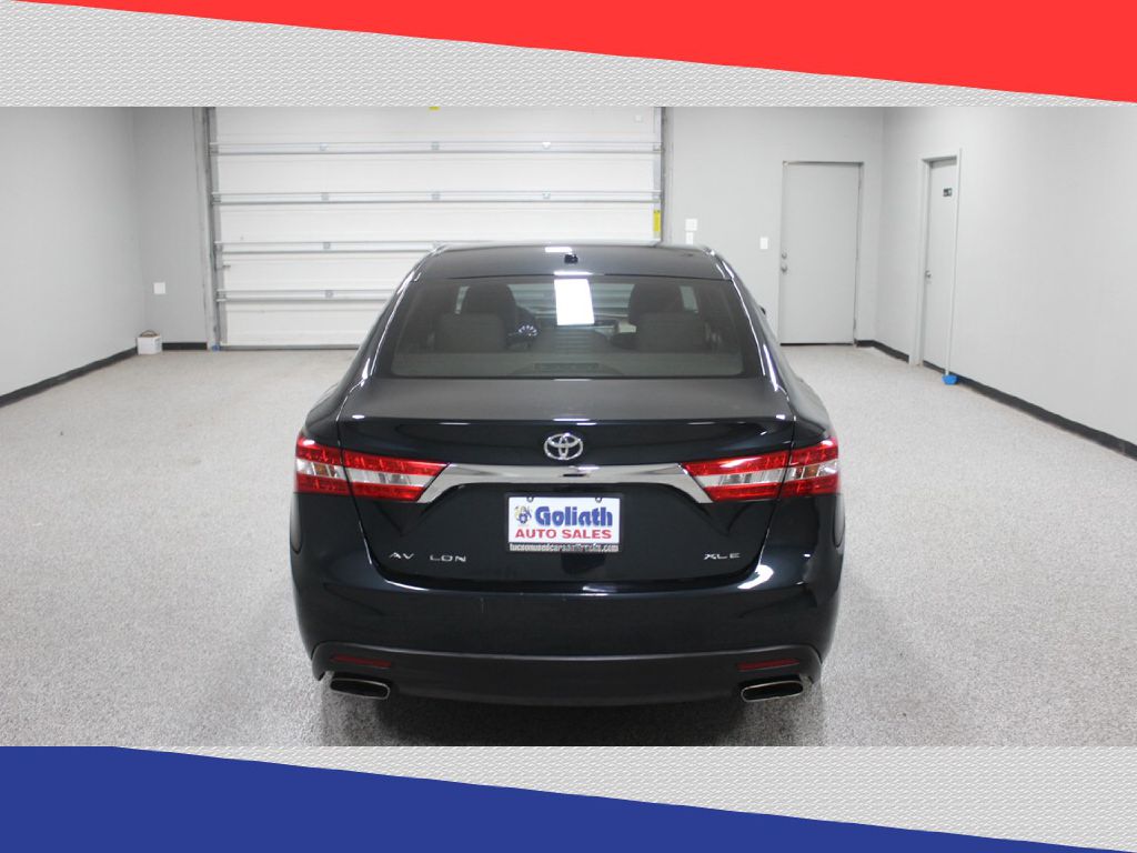2015 Toyota Avalon XLE Touring photo 4