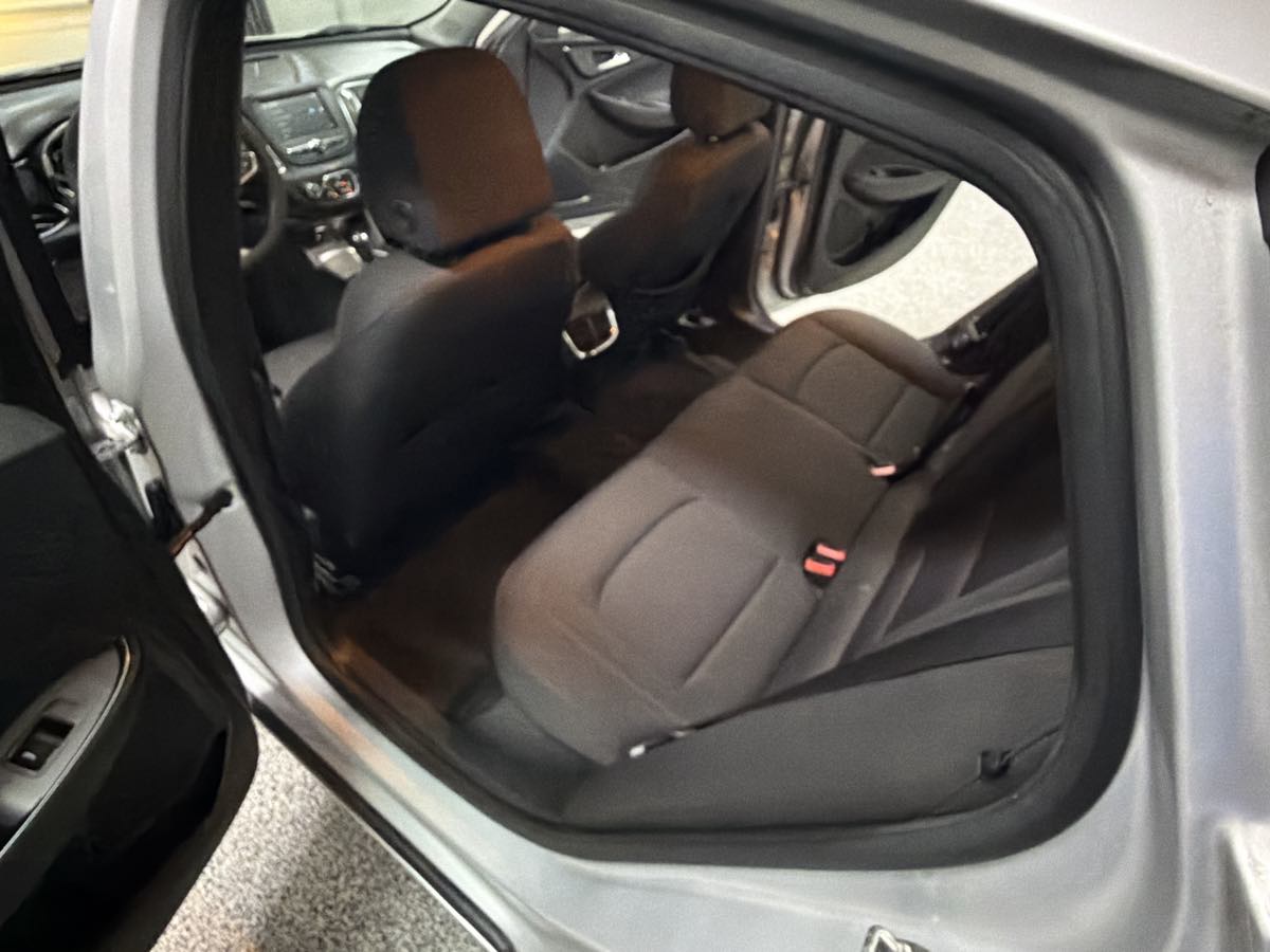 2018 Chevrolet Malibu 1LT - Photo 22