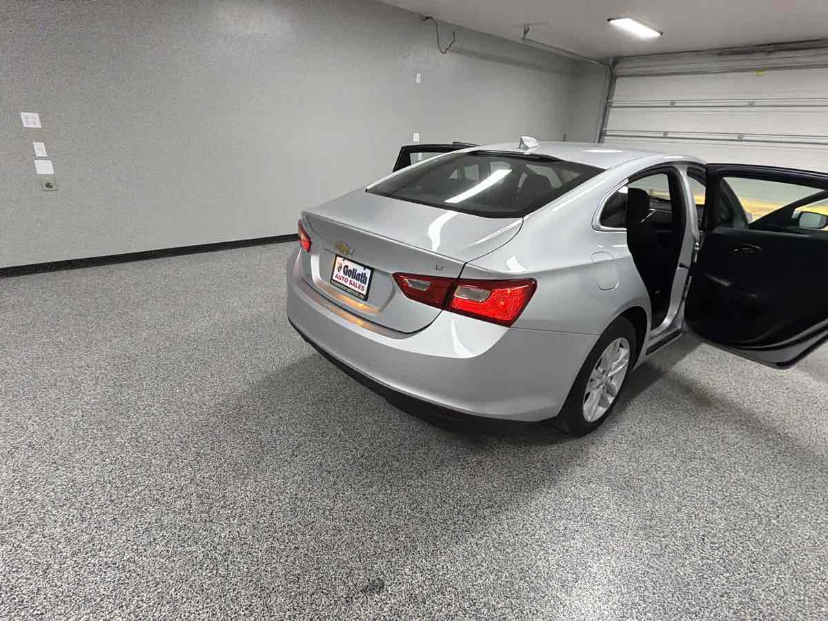 2018 Chevrolet Malibu 1LT - Photo 24