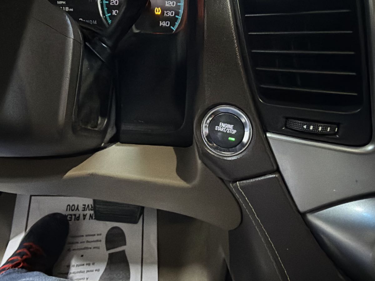 2016 Chevrolet Tahoe LTZ - Photo 18