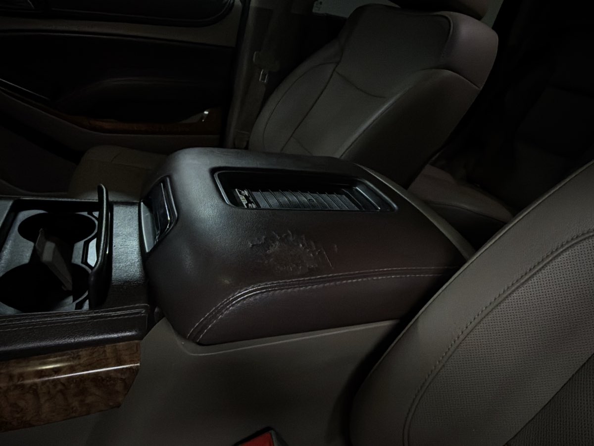 2016 Chevrolet Tahoe LTZ - Photo 38