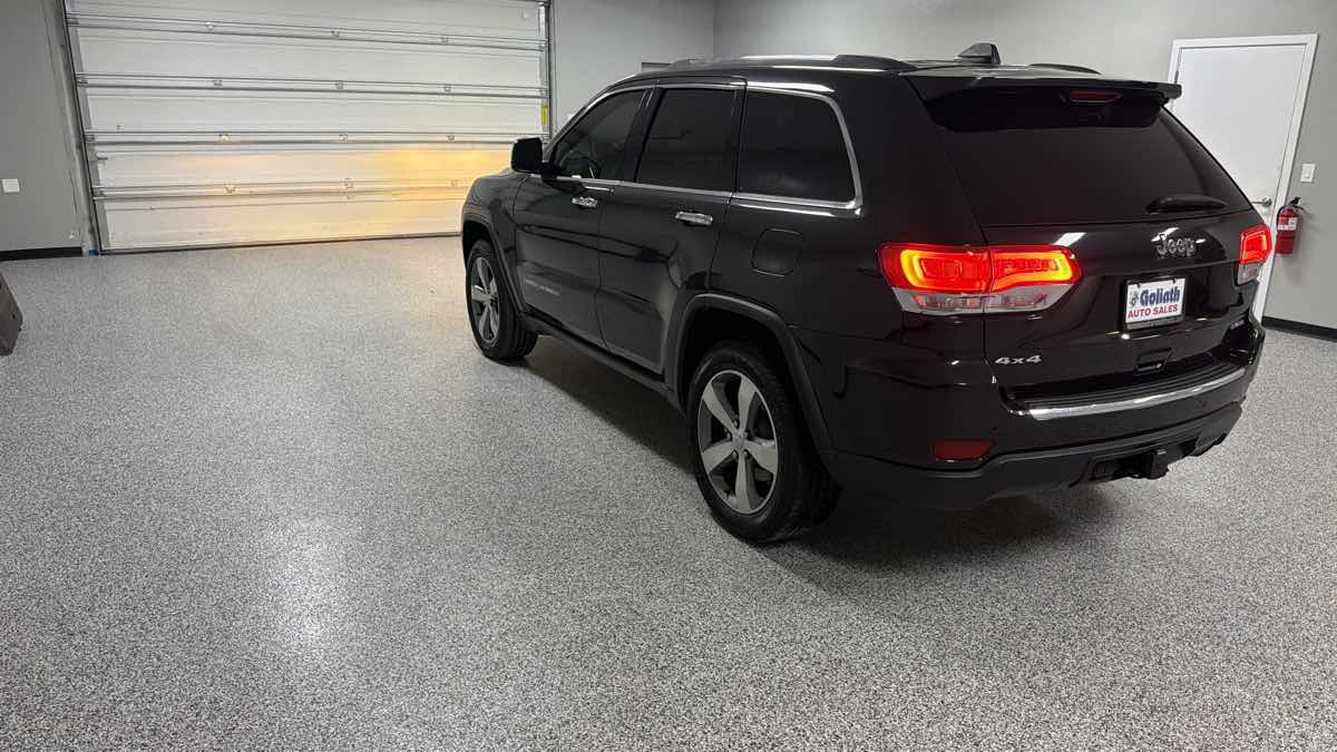 Jeep Grand Cherokee photo 6
