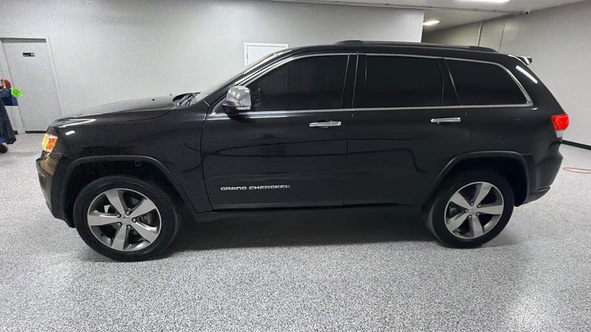 Jeep Grand Cherokee photo 7
