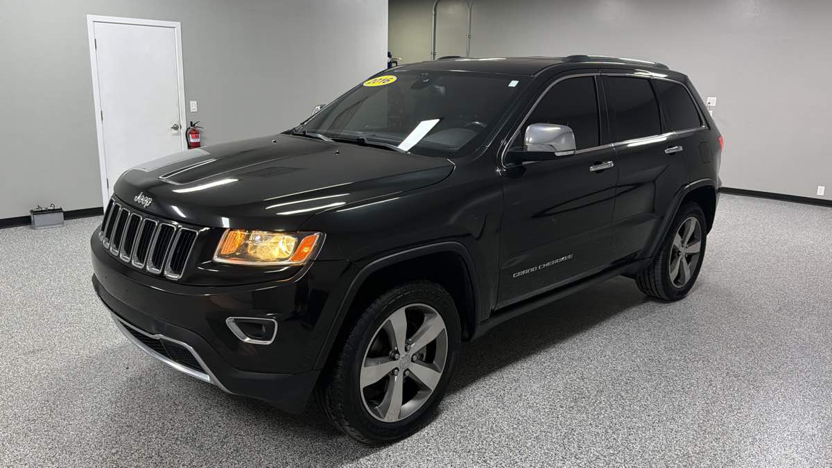 Jeep Grand Cherokee photo 8