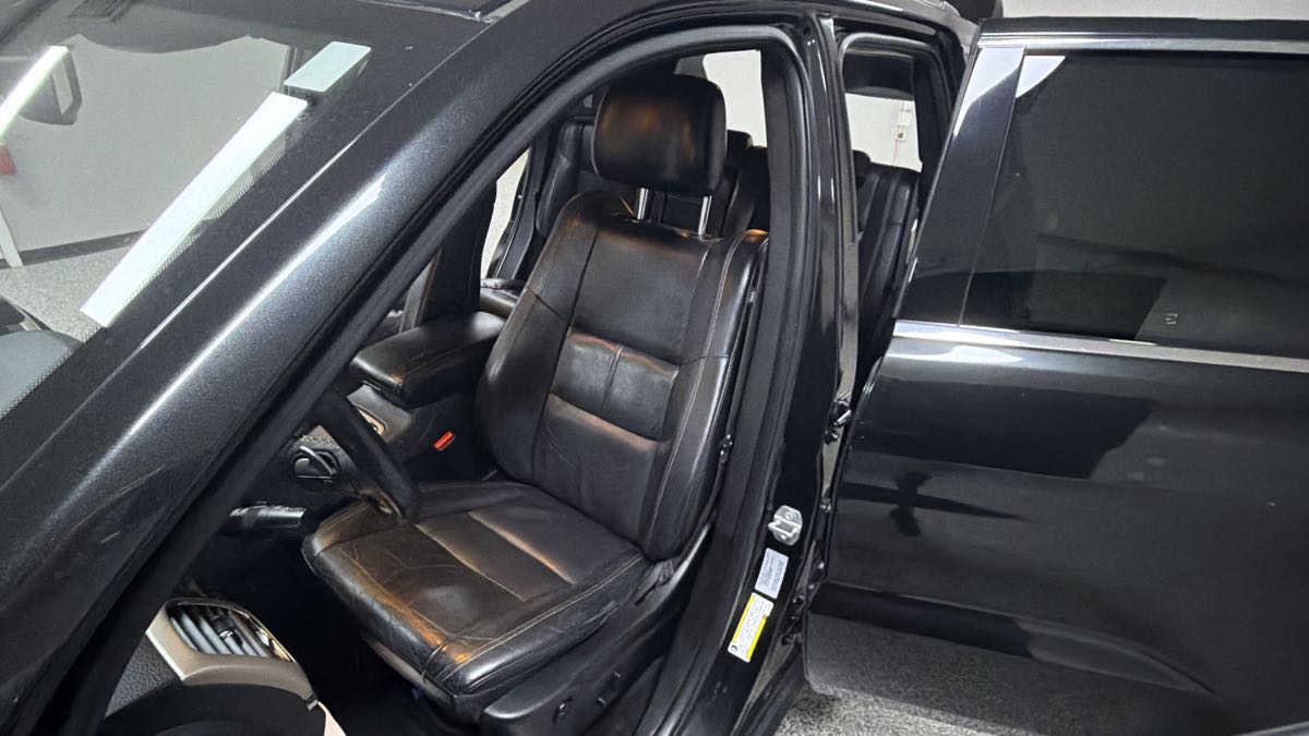 Jeep Grand Cherokee photo 13