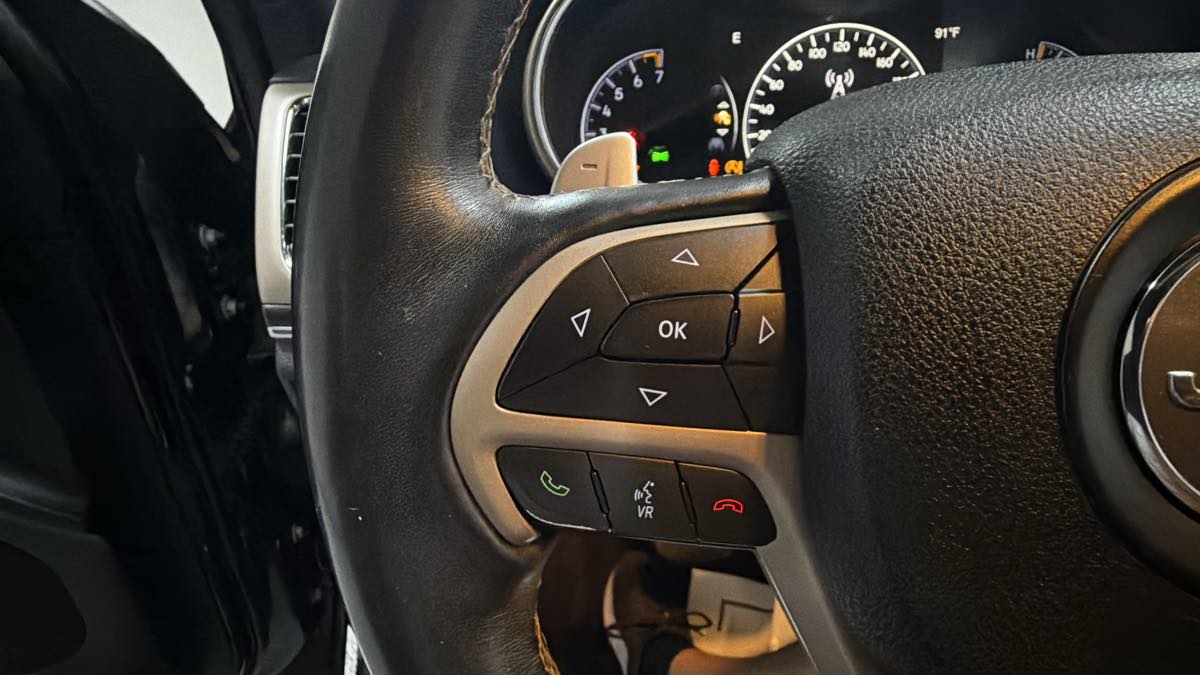 Jeep Grand Cherokee photo 17