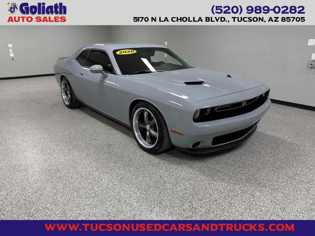 2020 Dodge Challenger SXT Auto's photo