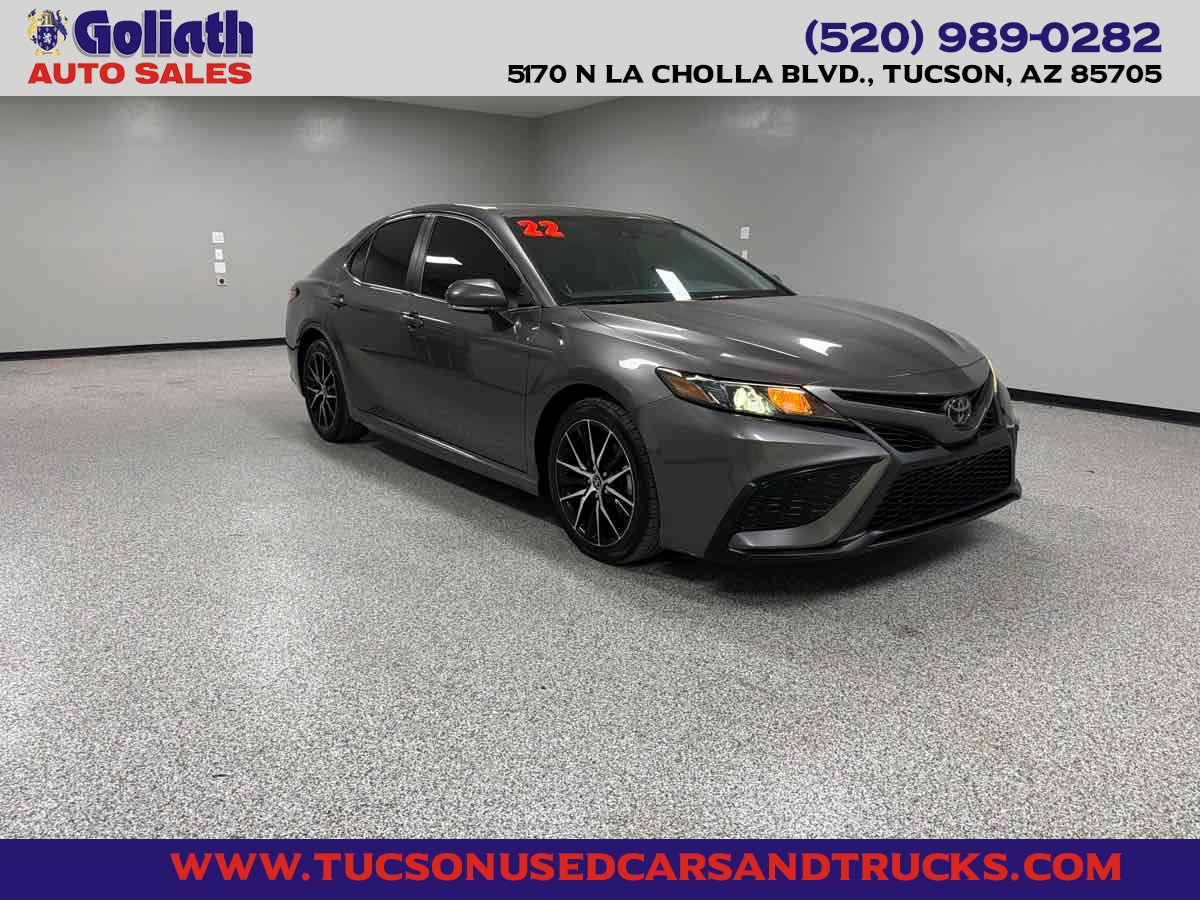 2022 Toyota Camry SE