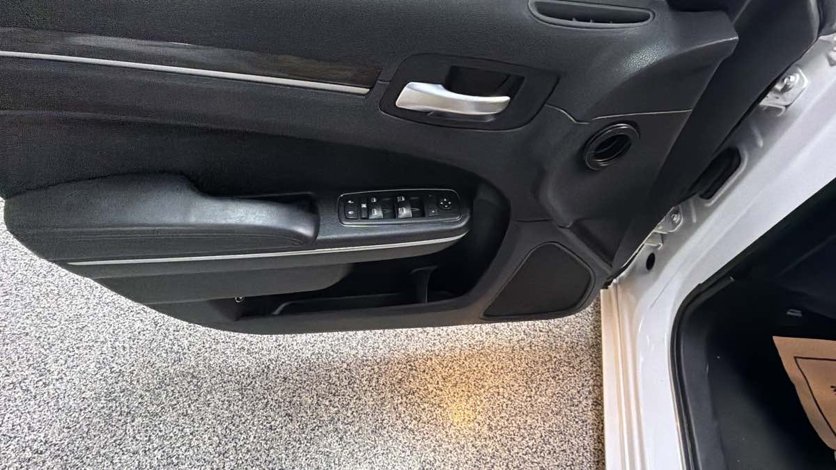 Photo 13 of this Chrysler 300