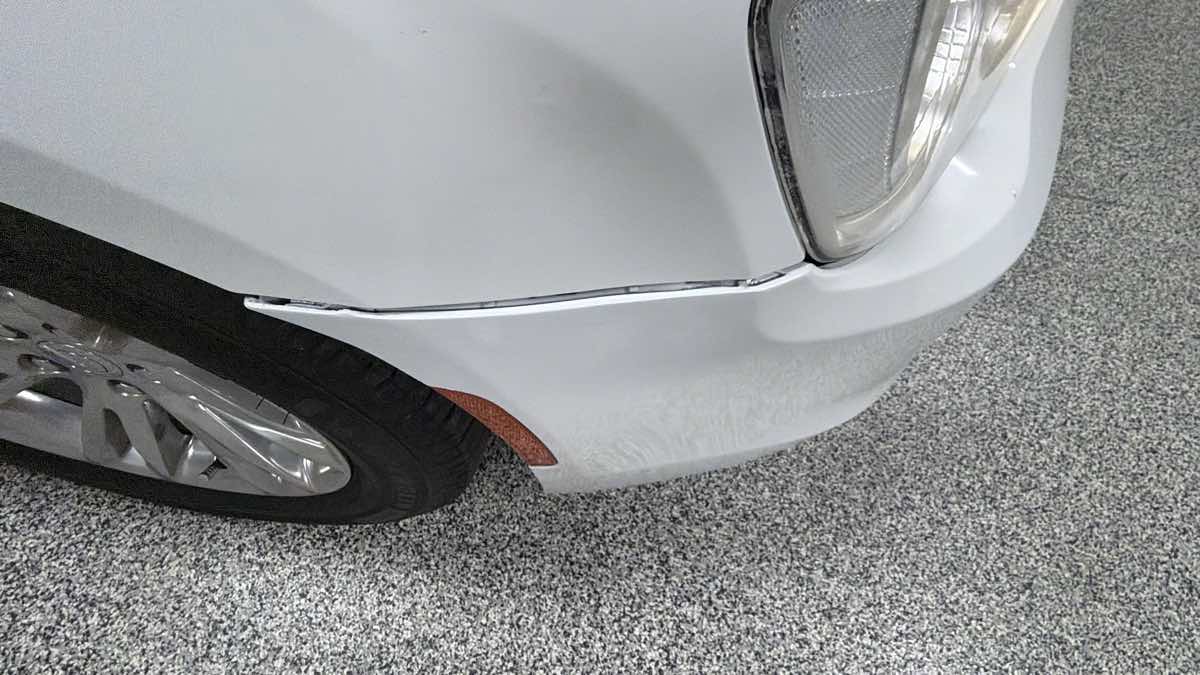 Photo 28 of this Chrysler 300
