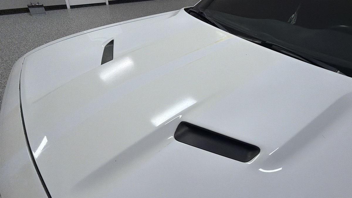 Dodge Challenger photo 12