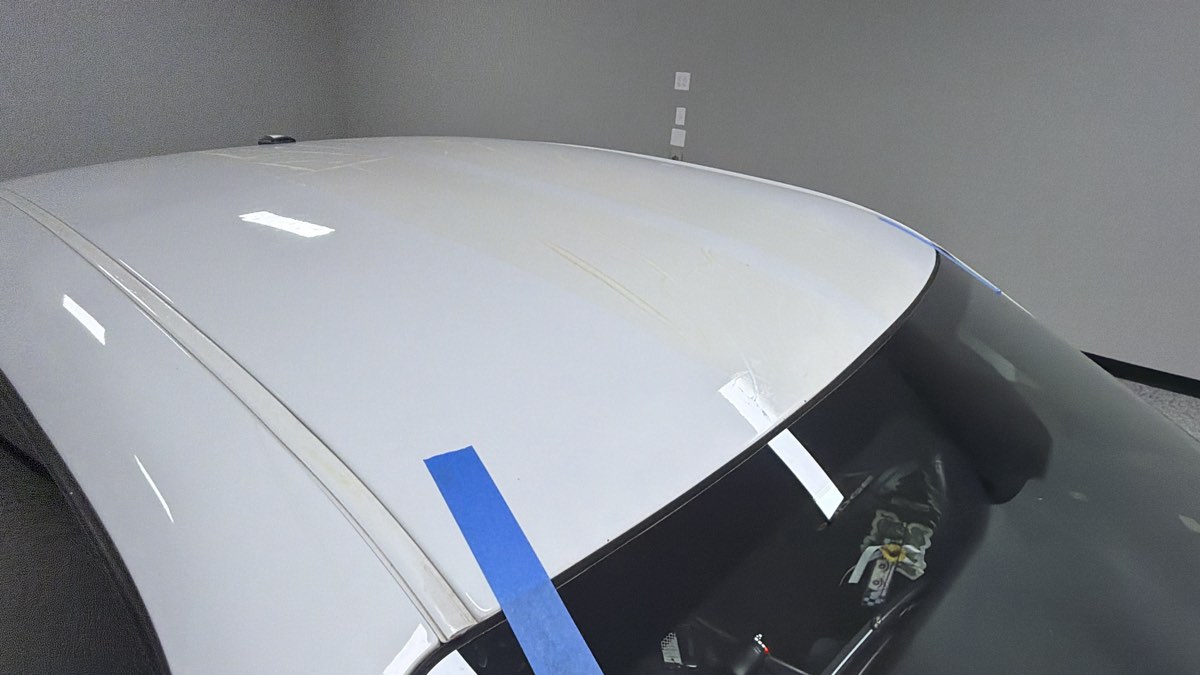 Dodge Challenger photo 17