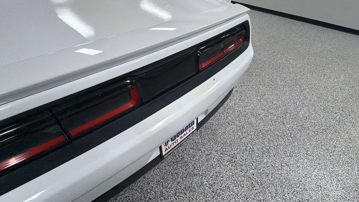 Dodge Challenger photo 20
